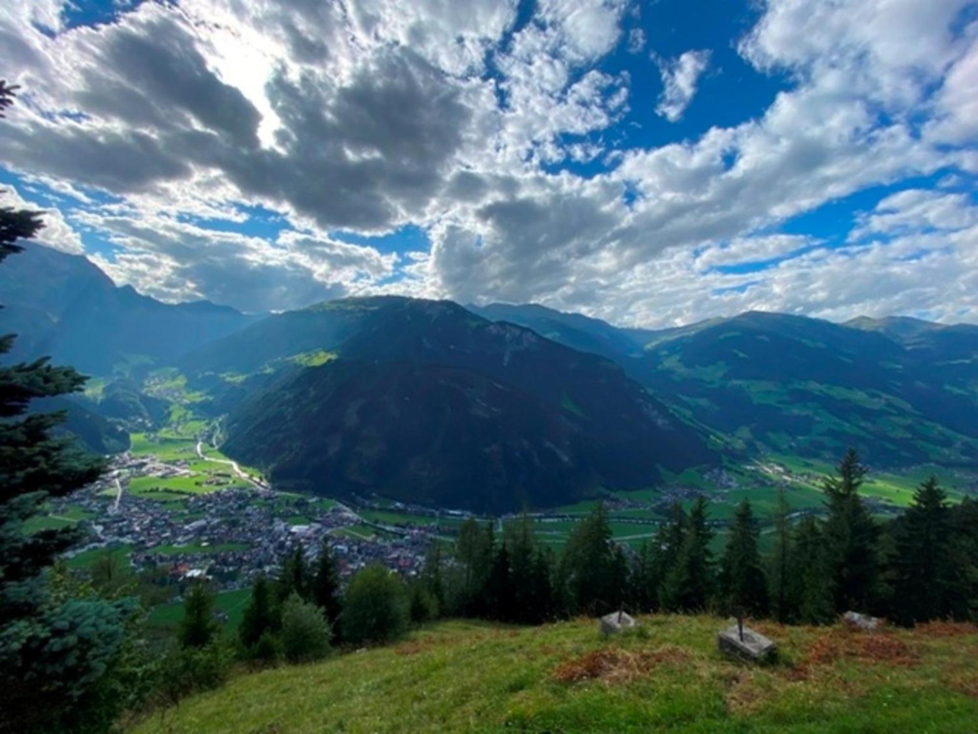 Haus Dora 3 Ahorn * Mayrhofen
